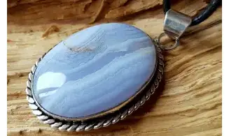Blue Chalcedony 4 & 925 Silver plated