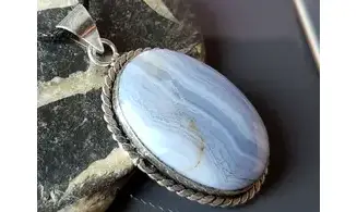 Blue Chalcedony 4 & 925 Silver plated