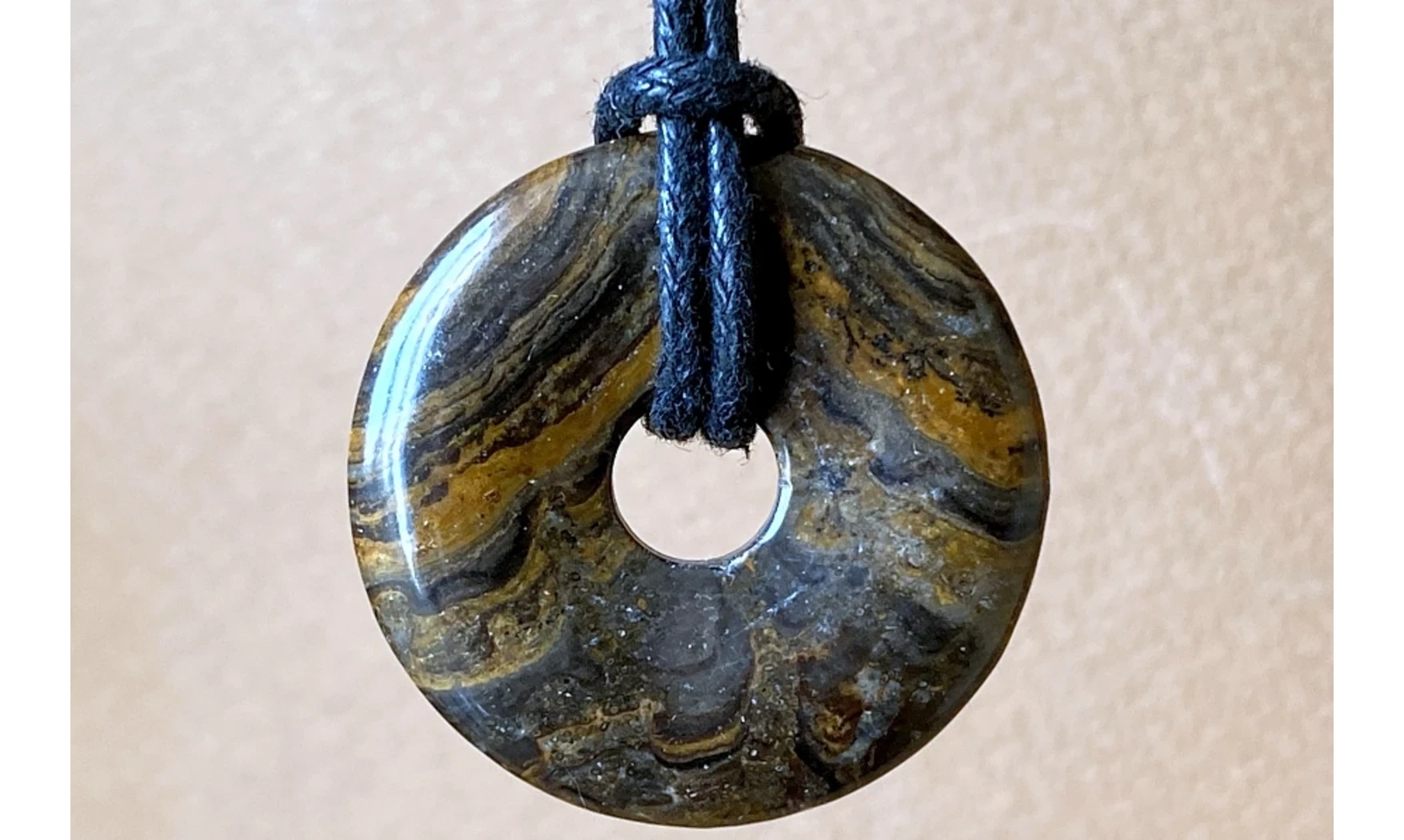 Stromatolite Donuts pierre pendentif