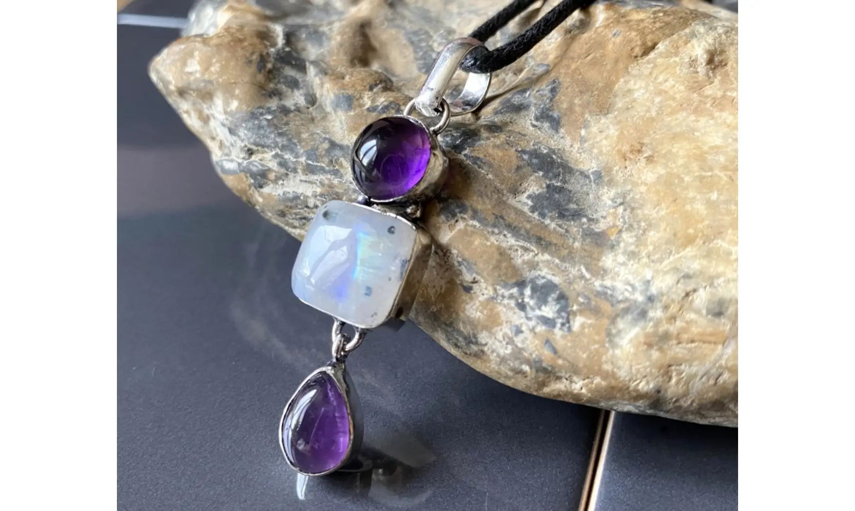 Amethyst & 925 Silver plated pendant