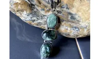 Seraphinite & 925 Silver plated pendant