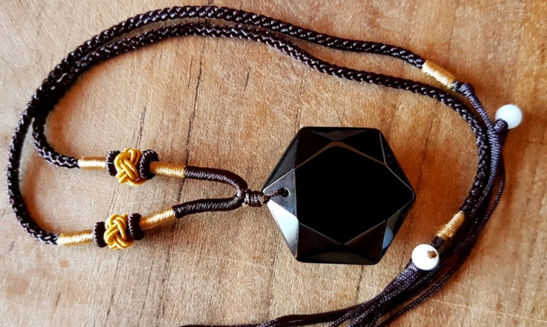 Obsidienne Noire Hexagone Collier pierre