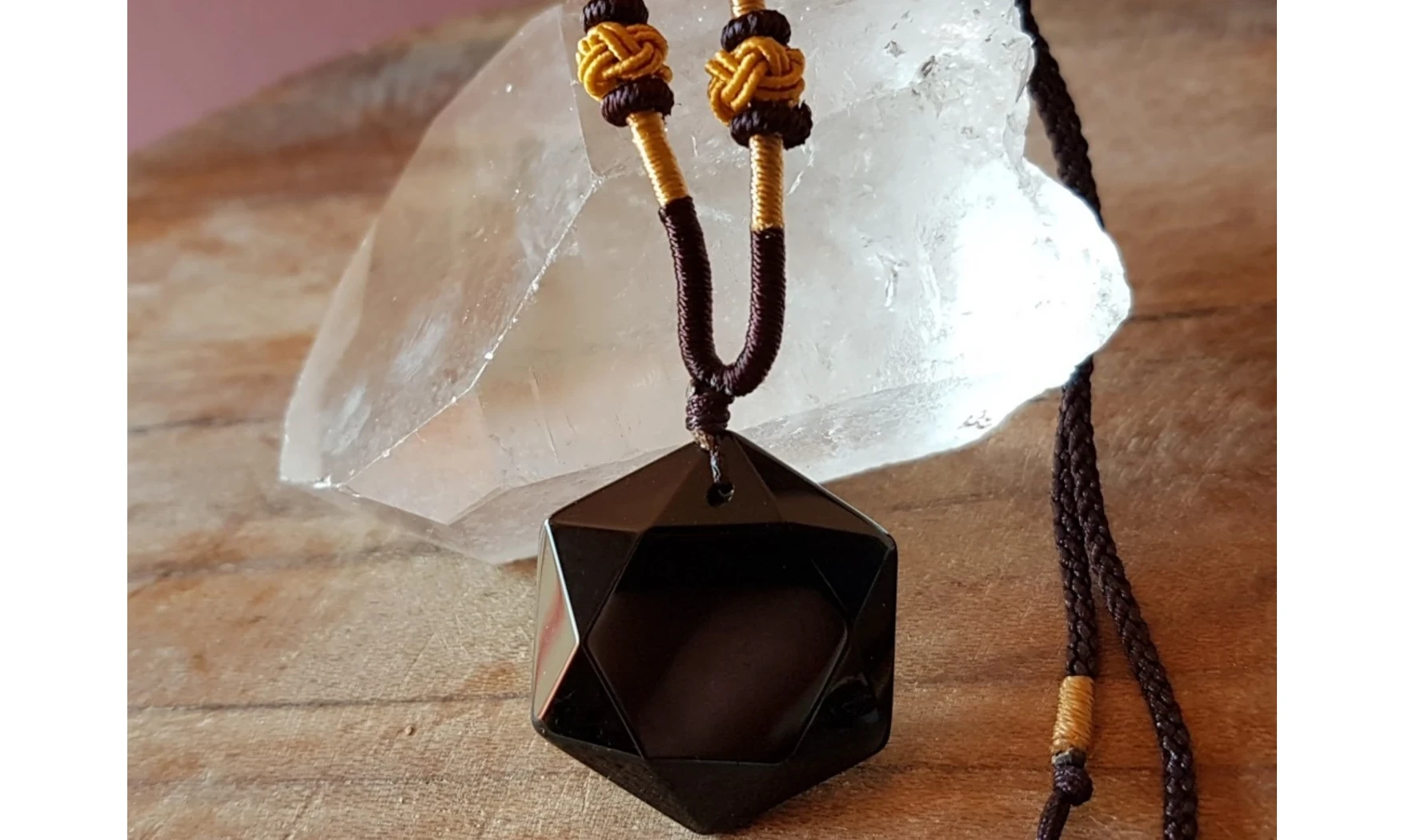 Obsidienne Noire Hexagone Collier pierre