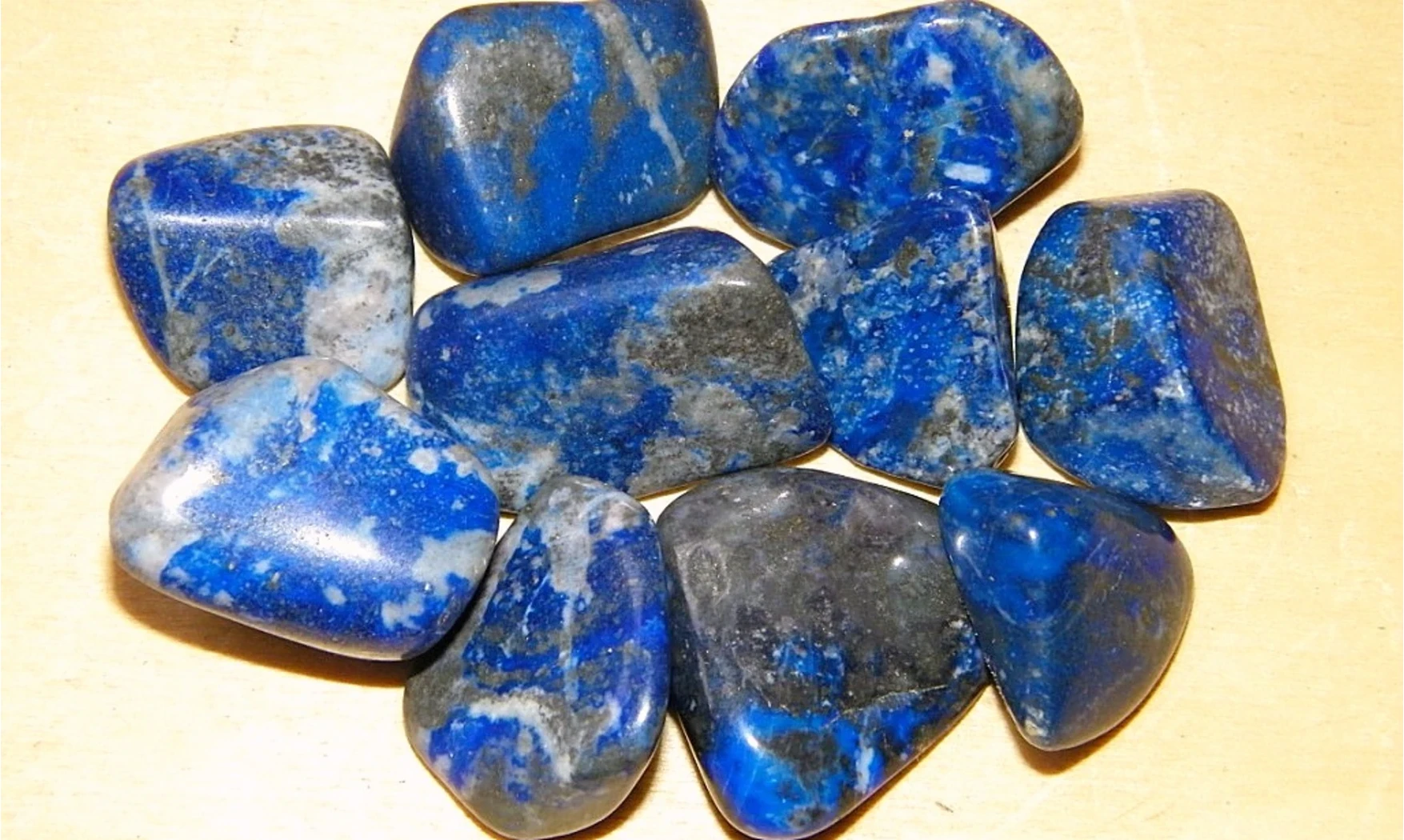 Lapis Lazuli pierre roulée