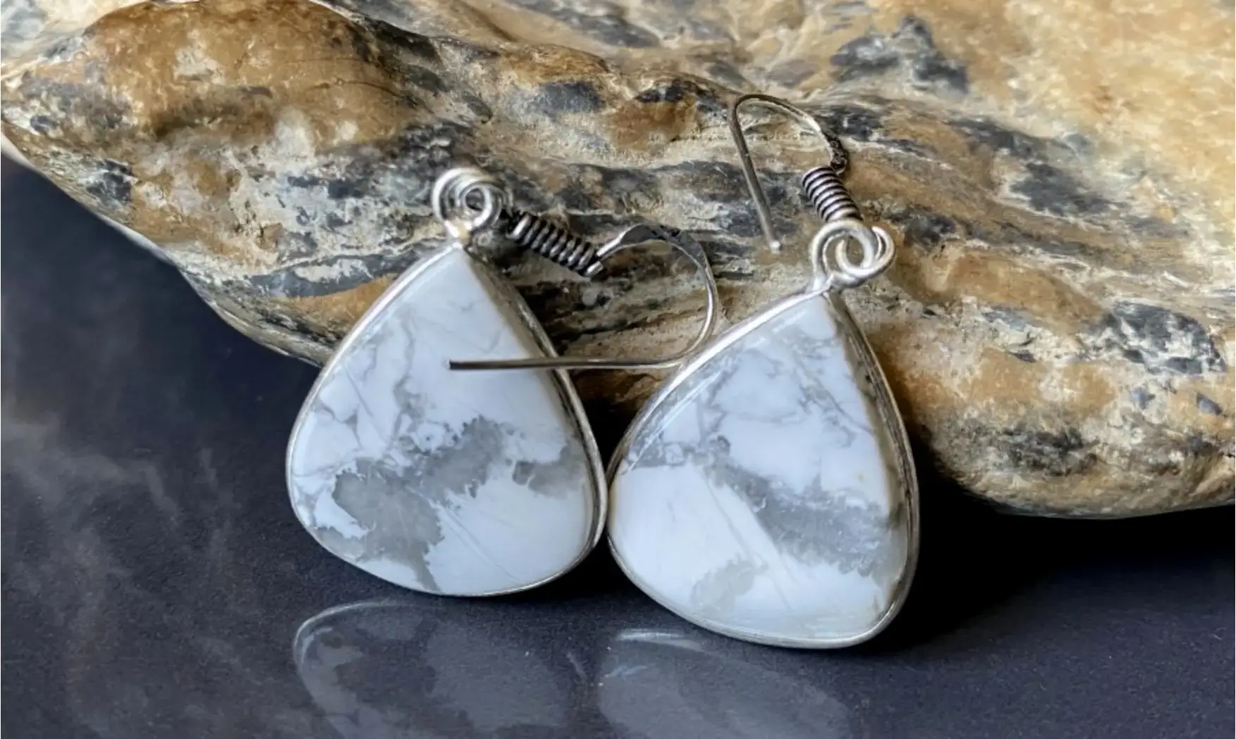Howlite 925 Silver plated Earring