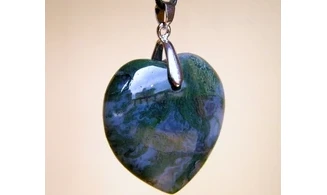 Agate Mousse Coeur pierre pendentif