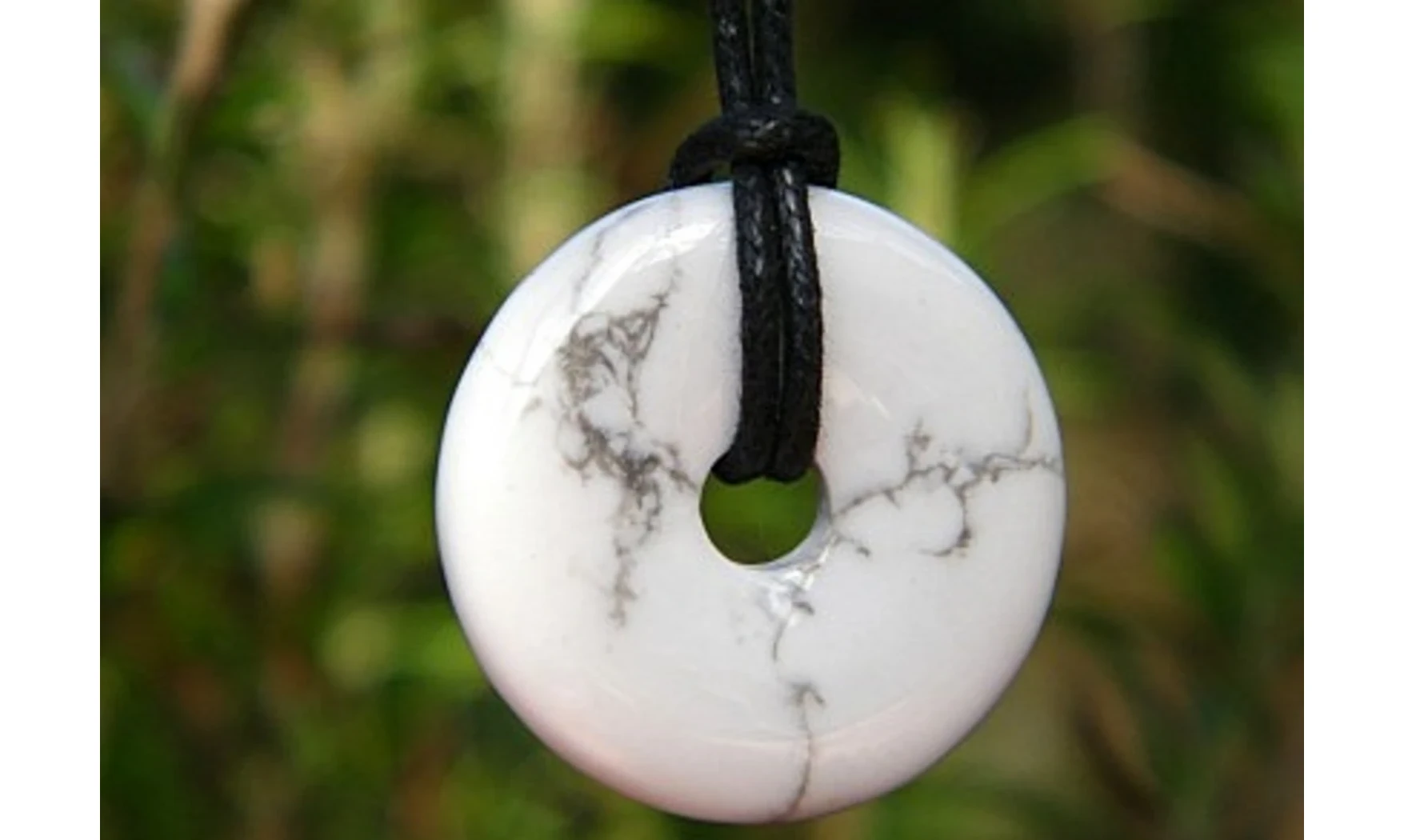 Howlite Blanche Donuts pierre pendentif