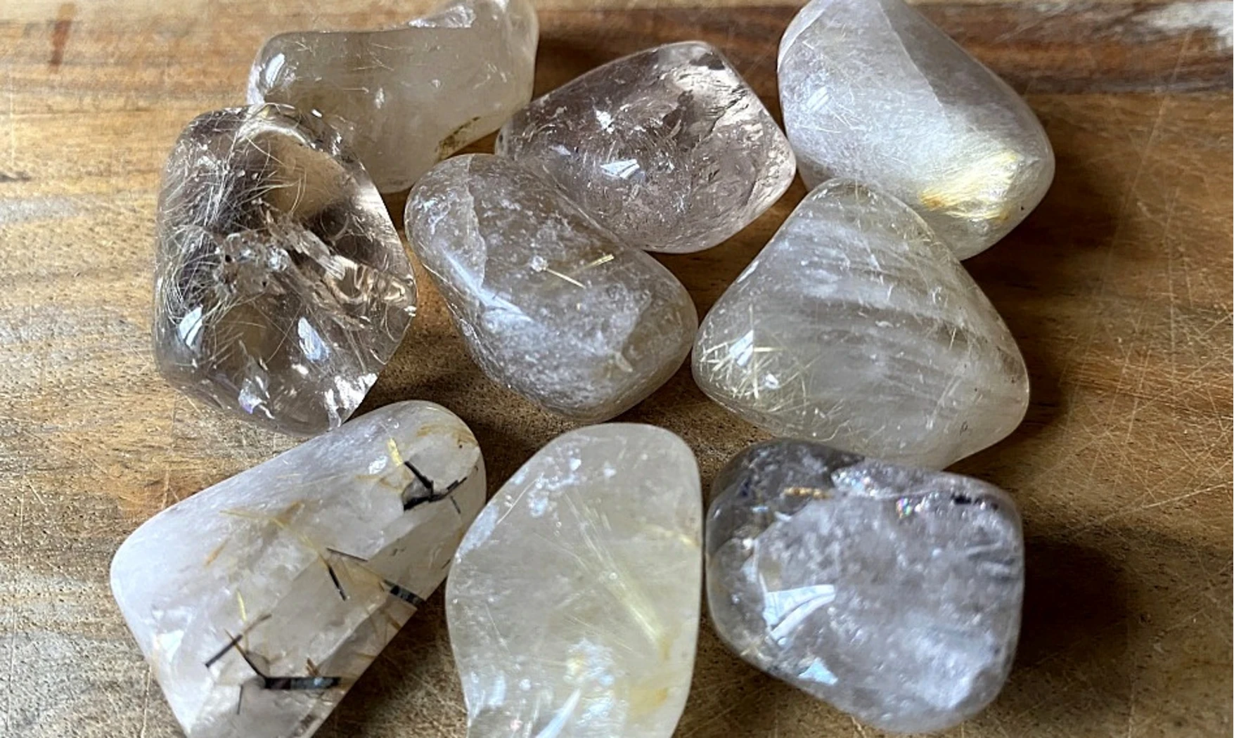 Quartz Rutile pierre roulée
