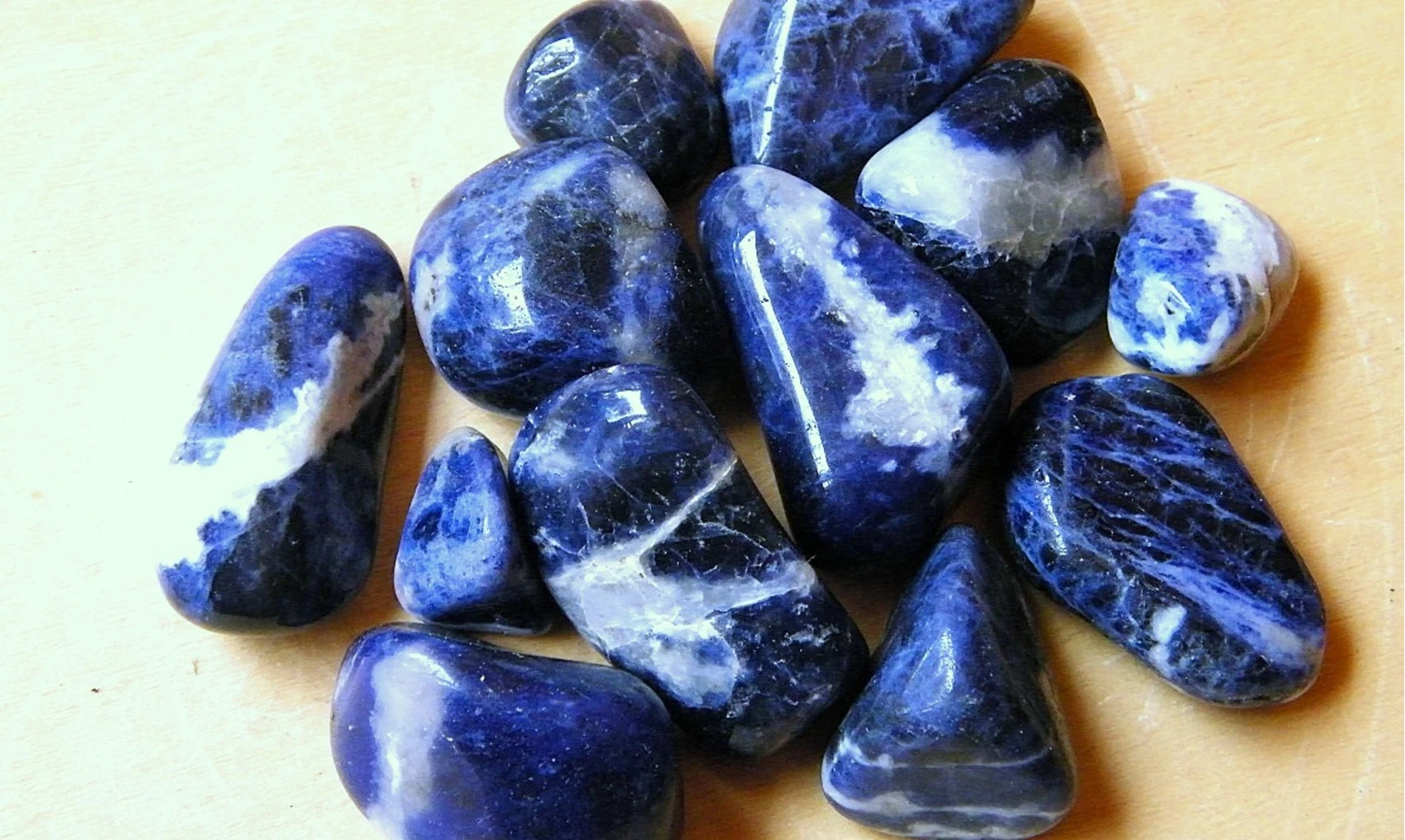Sodalite pierre roulée