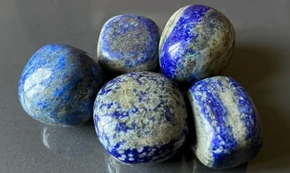 Lapis Lazuli pierre roulée