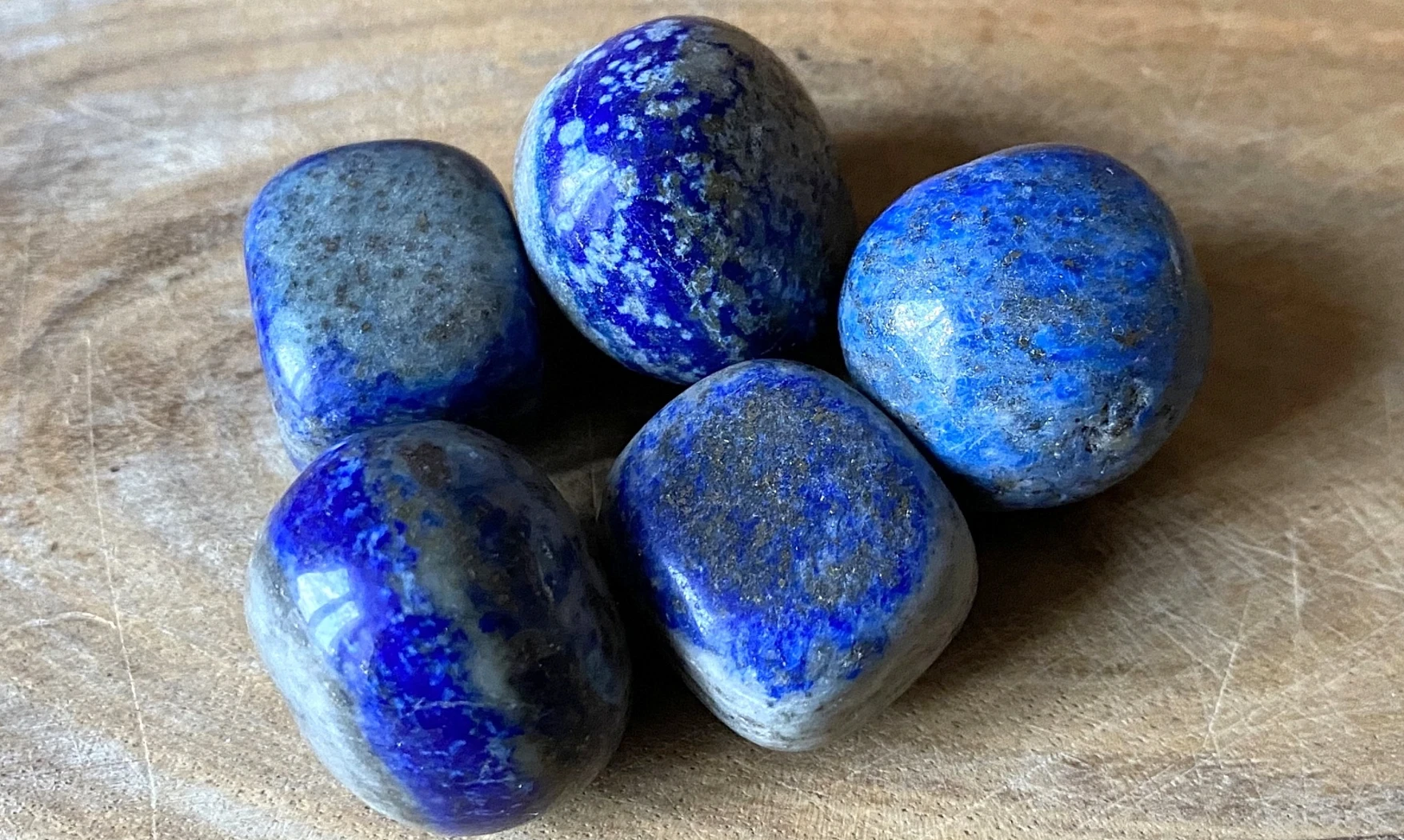 Lapis Lazuli pierre roulée