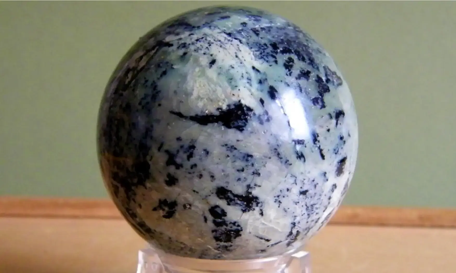 Chrysoprase Boule pierre
