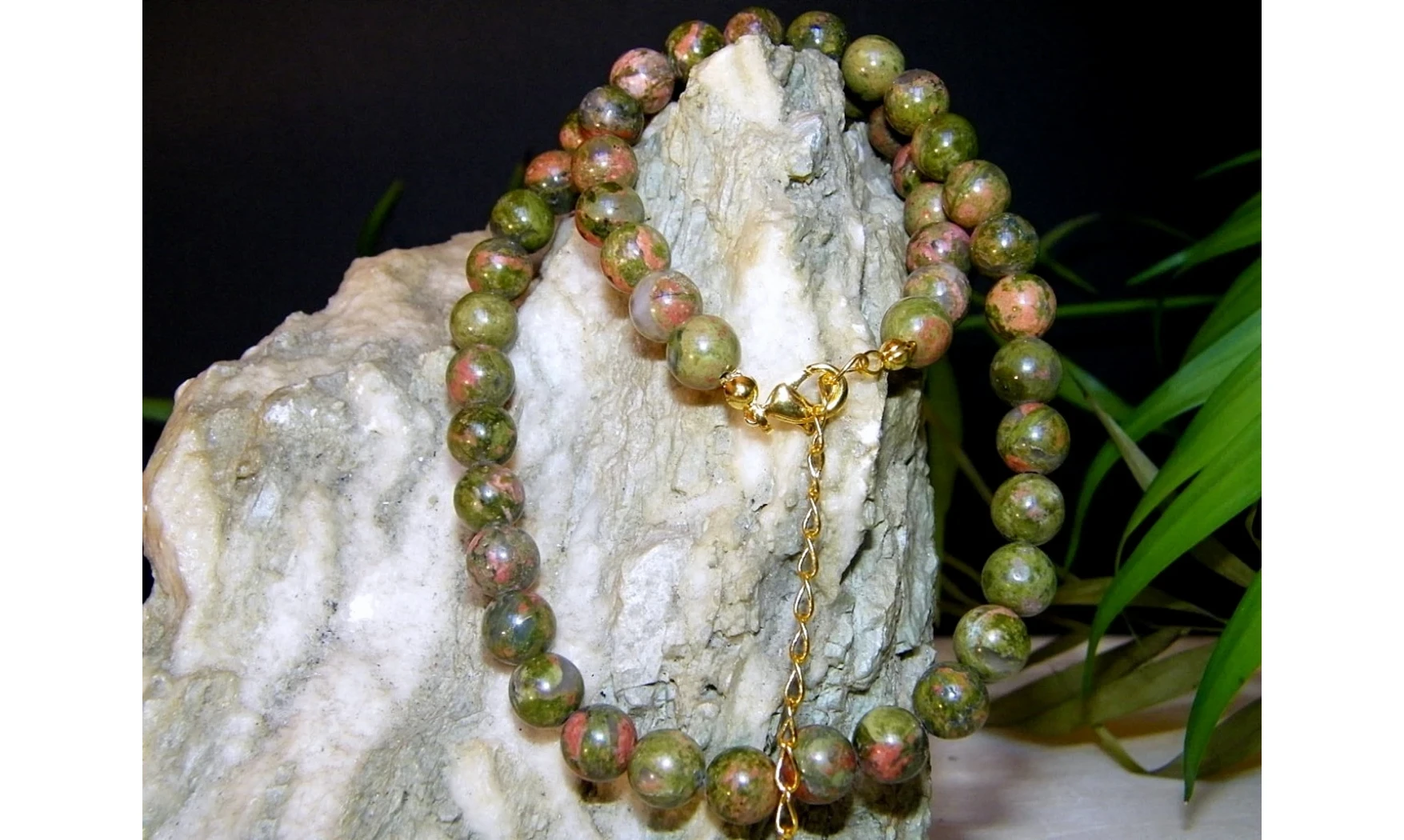 Unakite pierres Boules collier