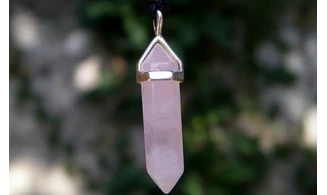 Quartz Rose Pendentif Pointe