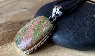 Unakite & 925 Silver plated pendant