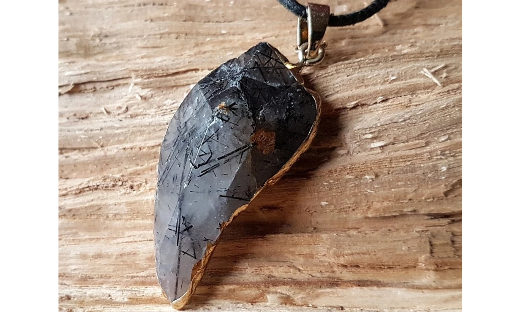 Cristal Tourmaline pierre pendentif