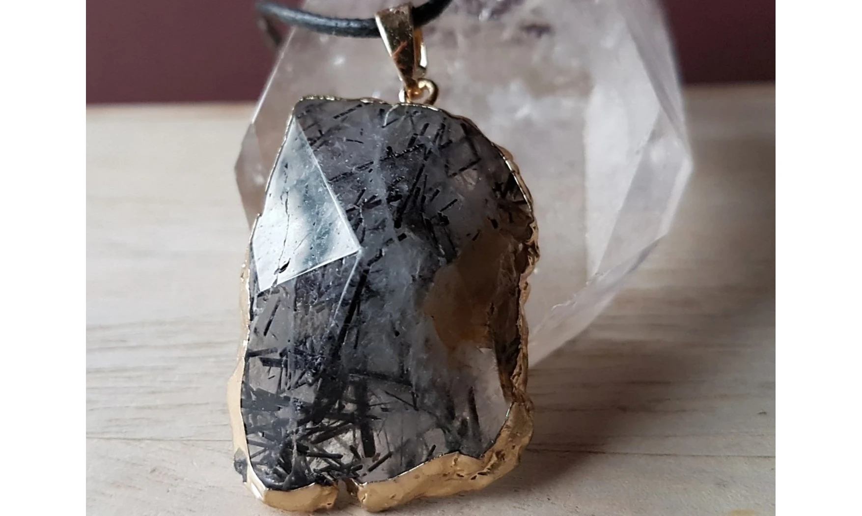 Cristal Tourmaline pierre pendentif