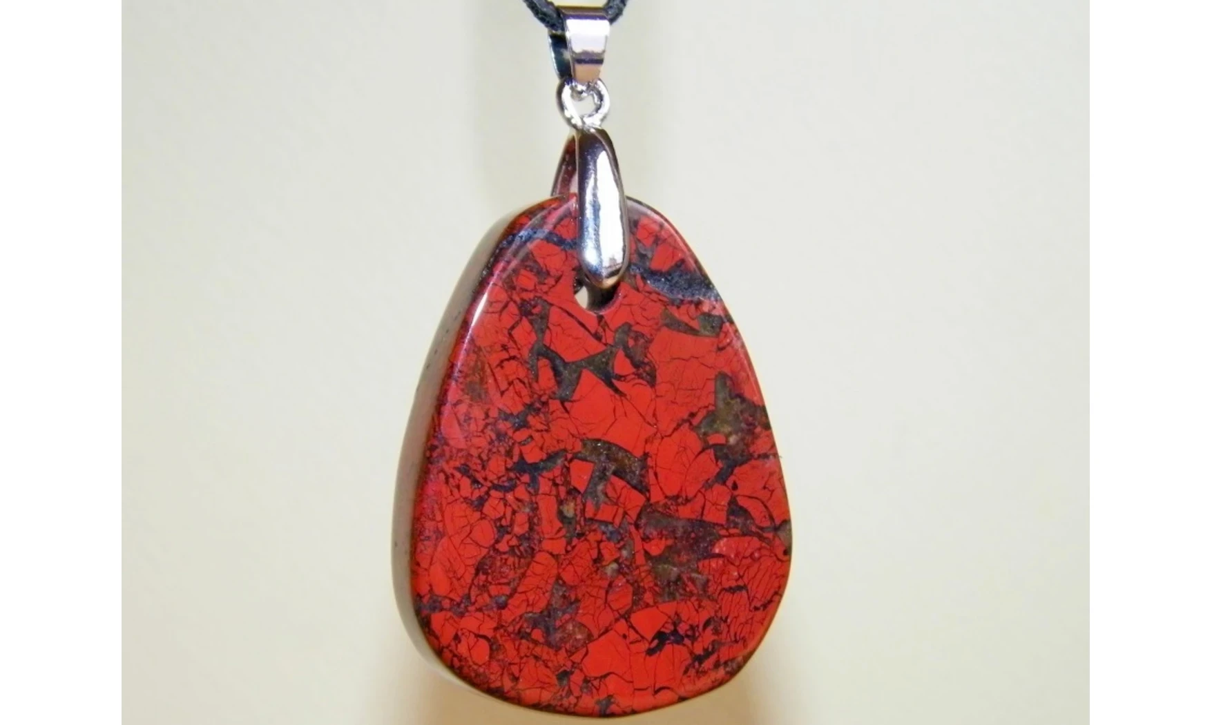 Jaspe Breschia Galet pierre pendentif