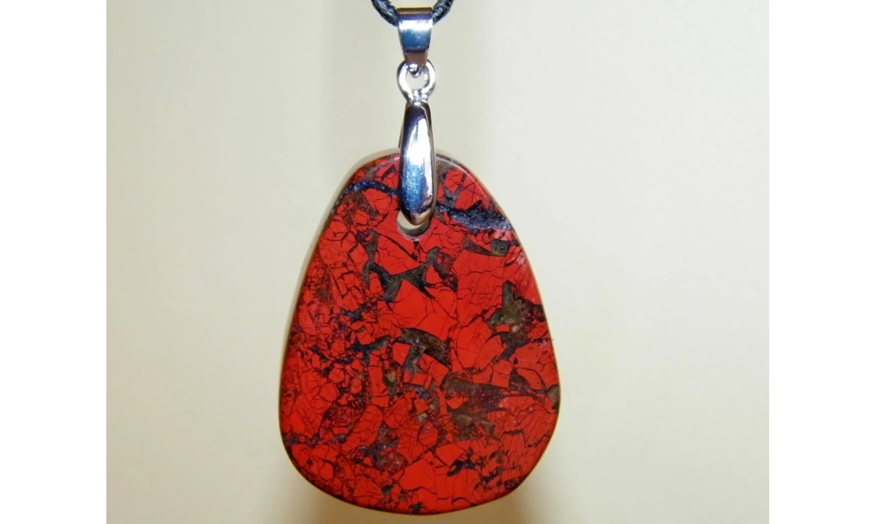 Jaspe Breschia Galet pierre pendentif