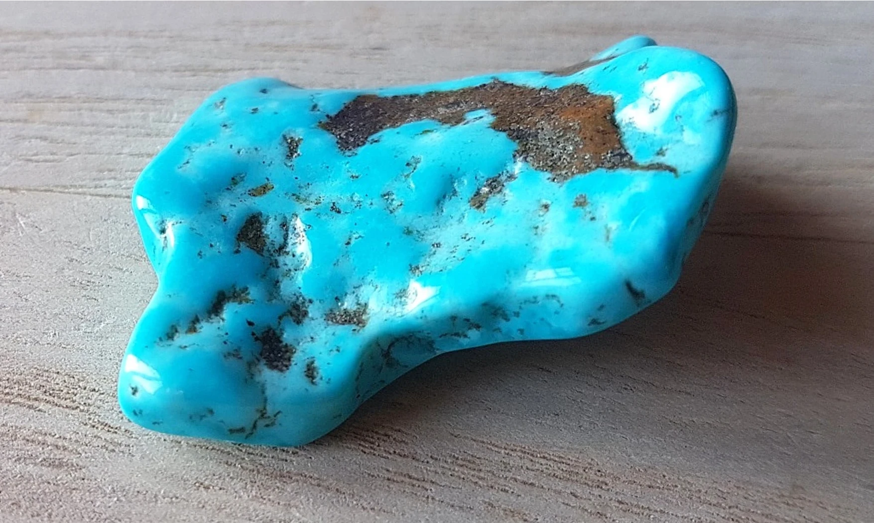 Turquoise Tumbled Stone
