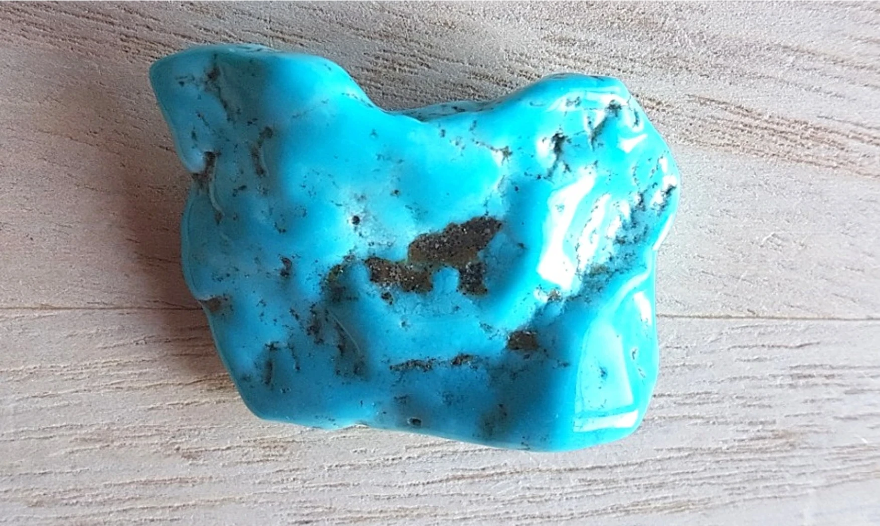 Turquoise Tumbled Stone