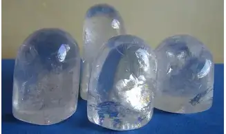 Cristal de roche Pierre Bloc poli