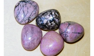 Rhodonite pierre roulée