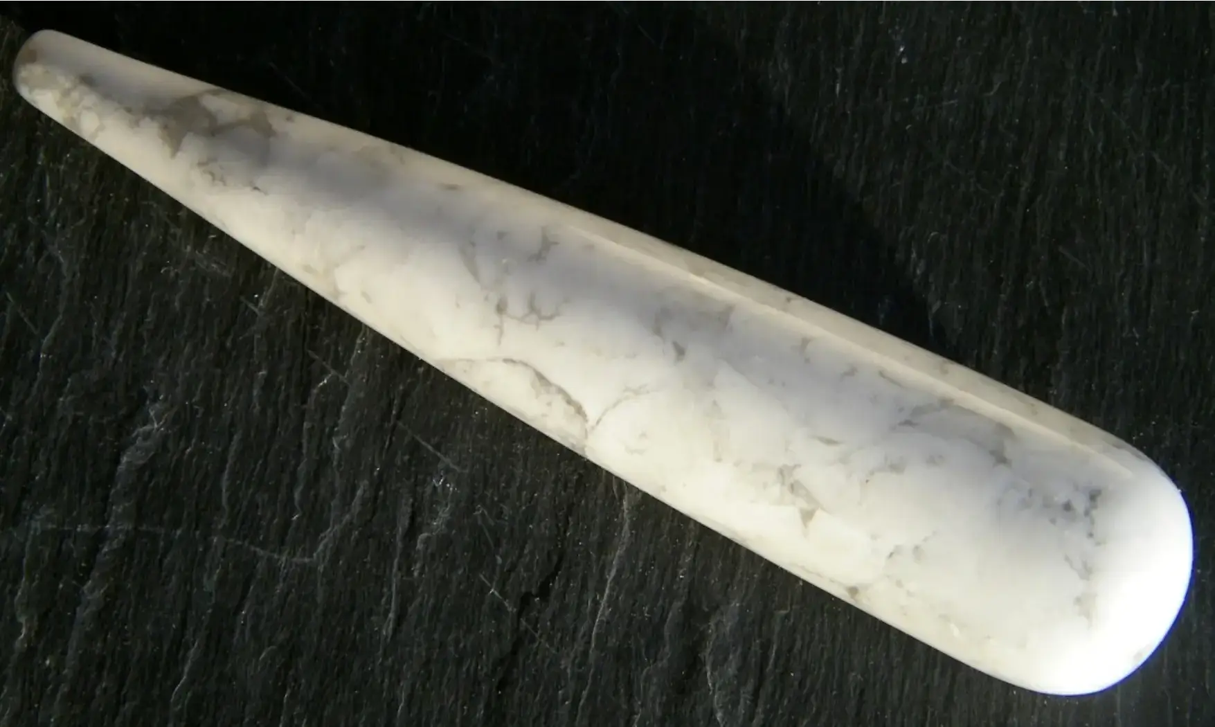 Howlite White (Magnesite) Massage Wand