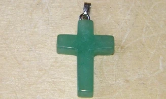 Croix Aventurine verte pierre pendentif