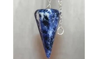 Sodalite pierre pendule cône facetté