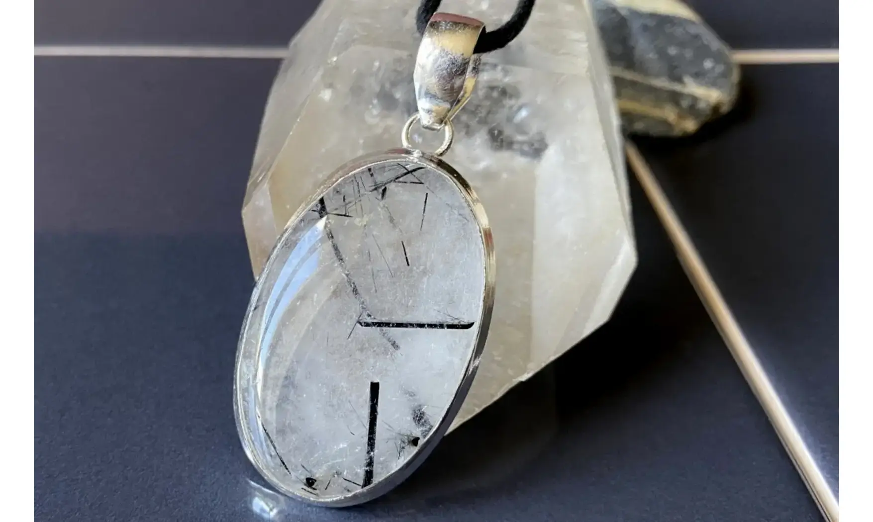 Cristal Tourmaline pendentif & Argent