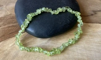 Peridote Chips Bracelet