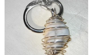 Porte-clés Howlite blanche pierre