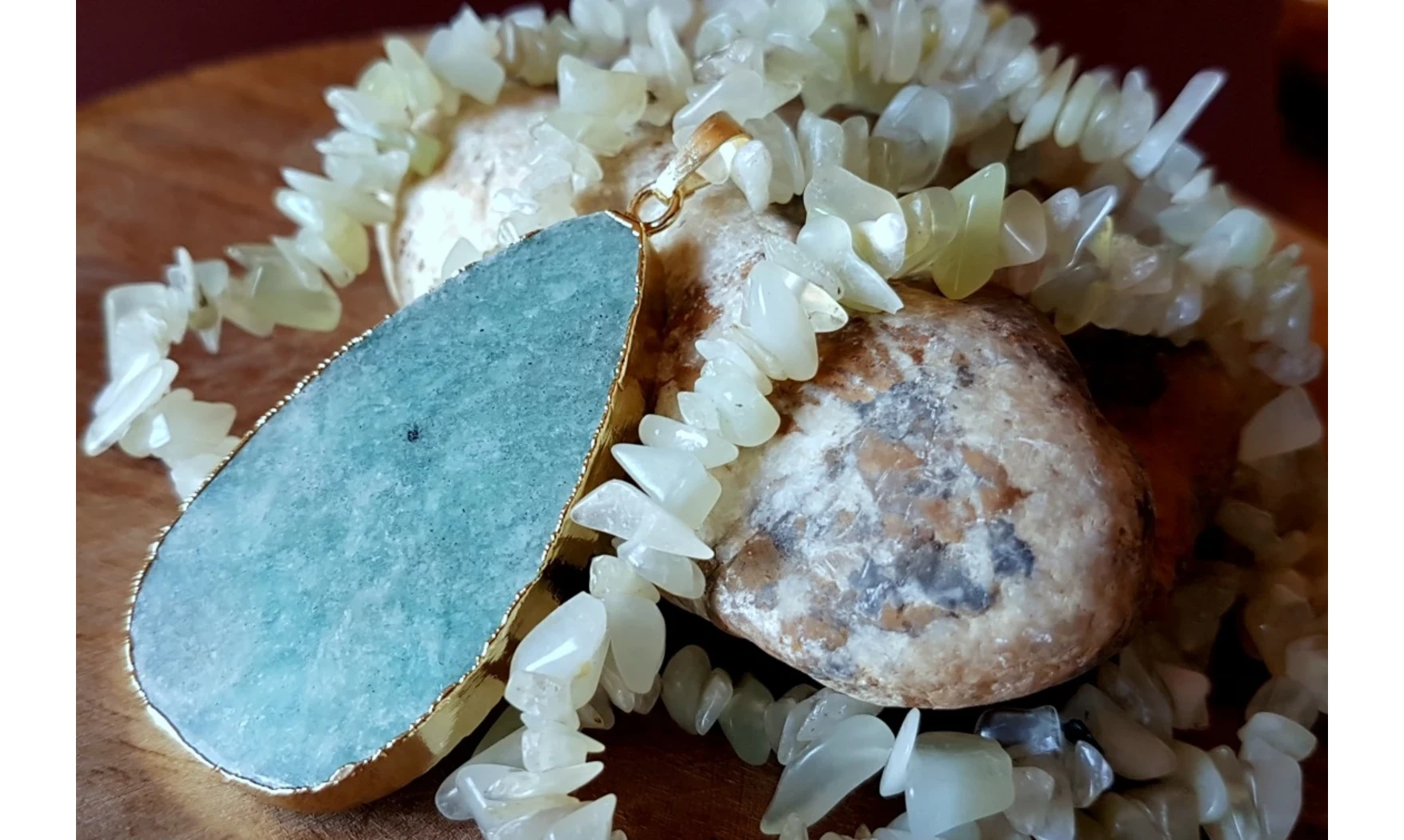 Amazonite / Jade Collier sautoir pierres