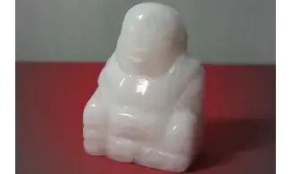 Cristal Laiteux Bouddha pierre