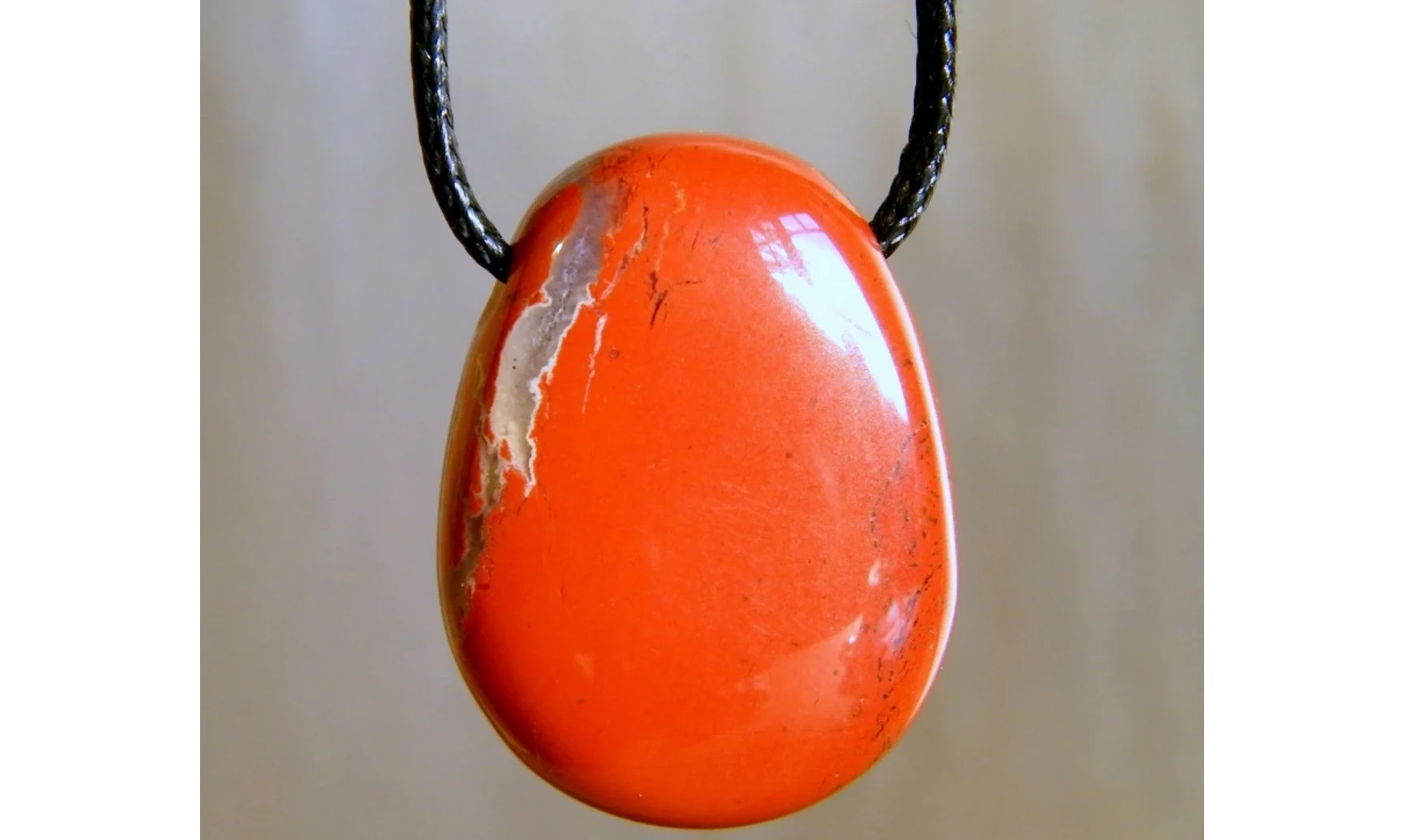 Jaspe rouge pierre percée pendentif