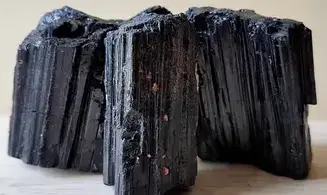 Tourmaline noire Pierre Brute