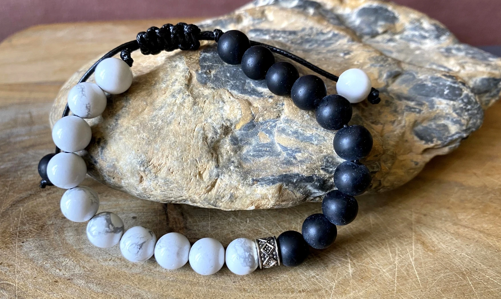 Obsidienne / Howlite Bracelet pierres