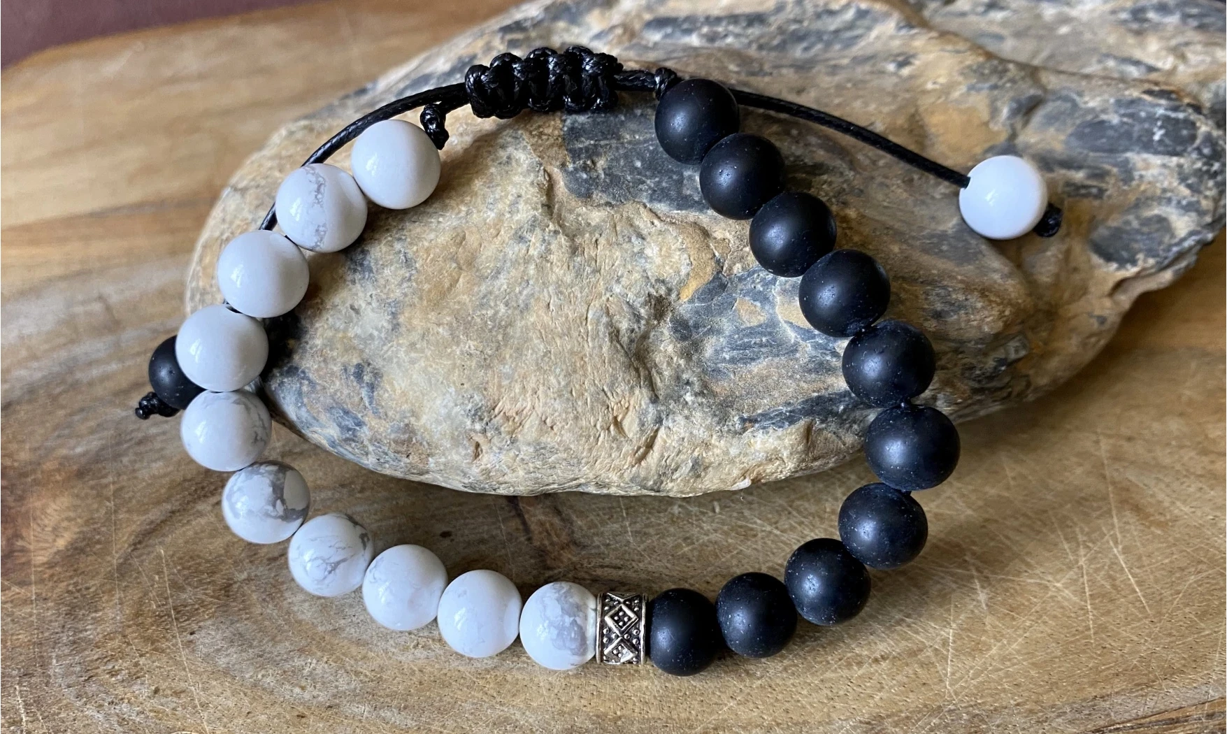 Obsidienne / Howlite Bracelet pierres