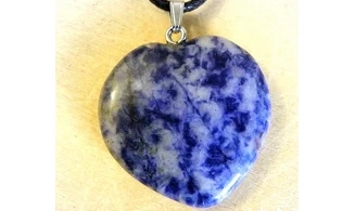 Coeur Sodalite pierre pendentif