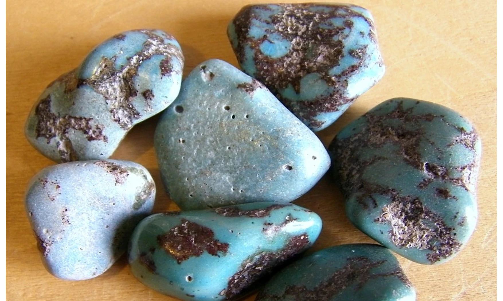 Turquoise stabilisée pierre roulée