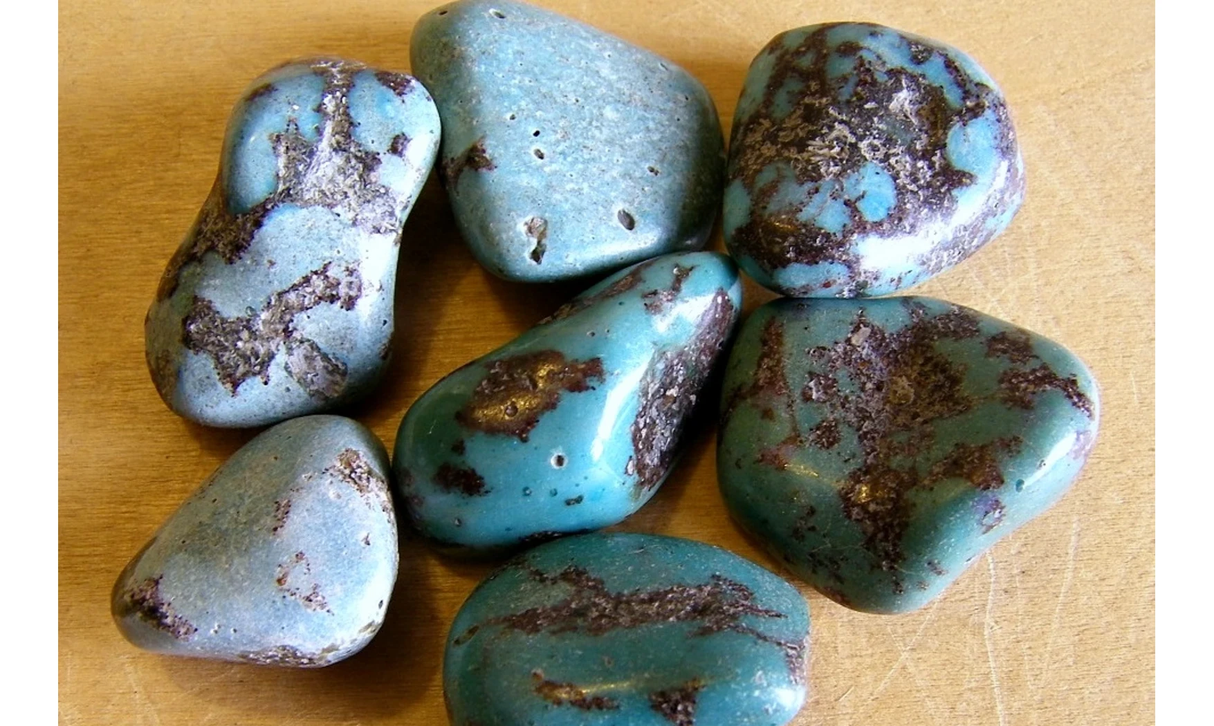 Turquoise stabilisée pierre roulée