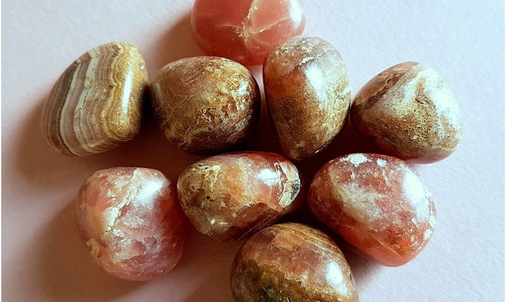 Rhodochrosite pierre roulée