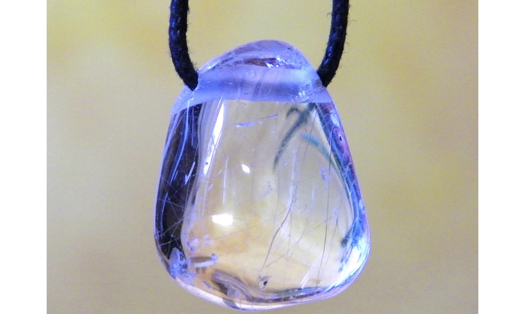 Cristal de roche pierre percée pendentif