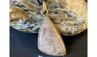 Sunstone & 925 Silver plated pendant