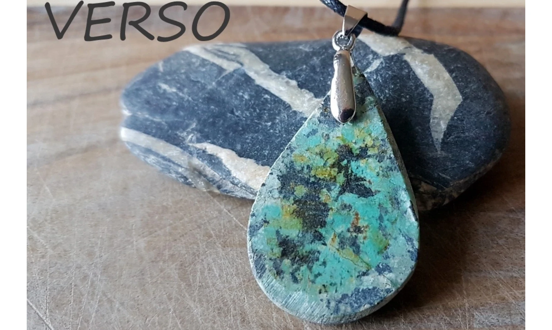 Turquoise Galet pierre pendentif