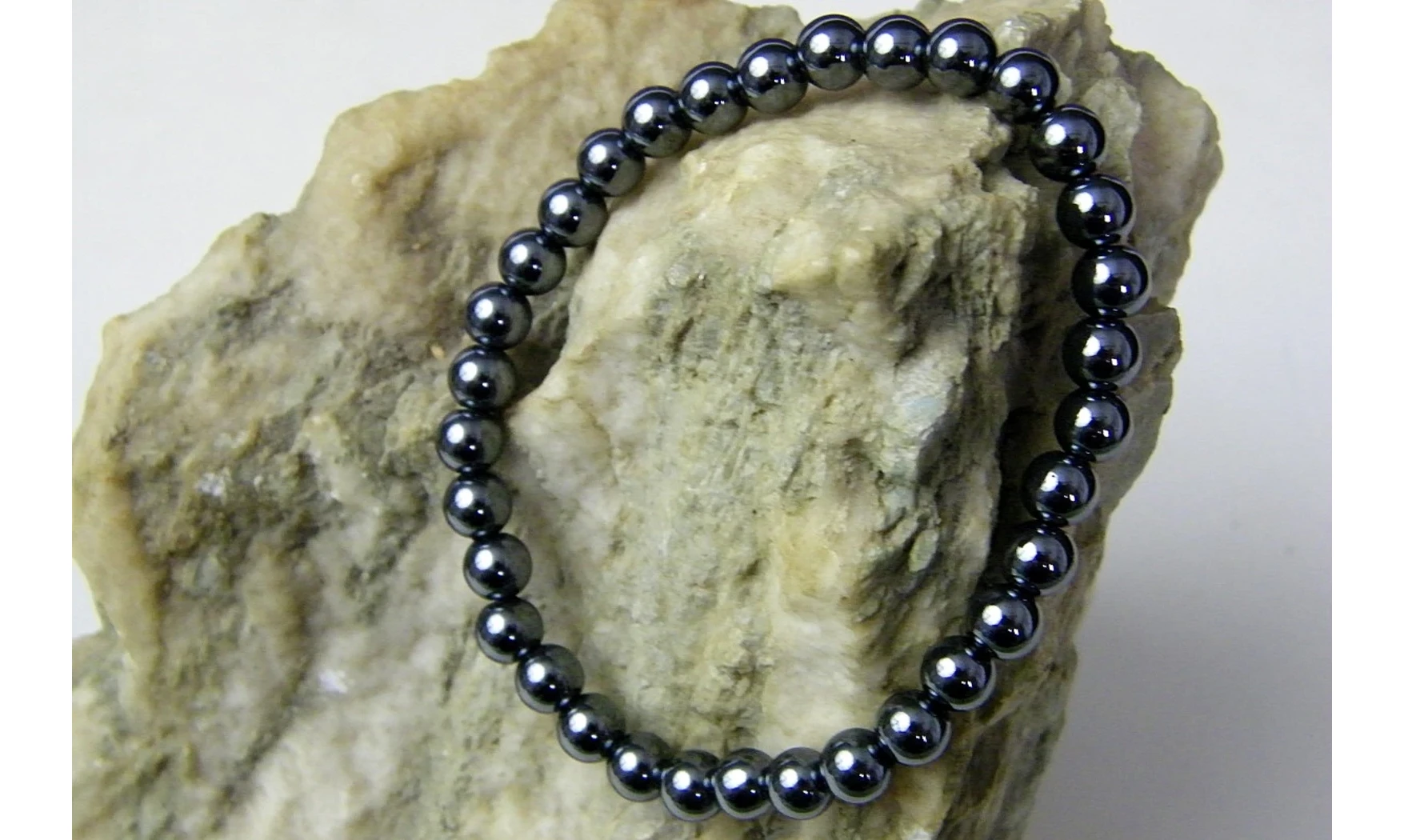 Hématite pierres Boules bracelet
