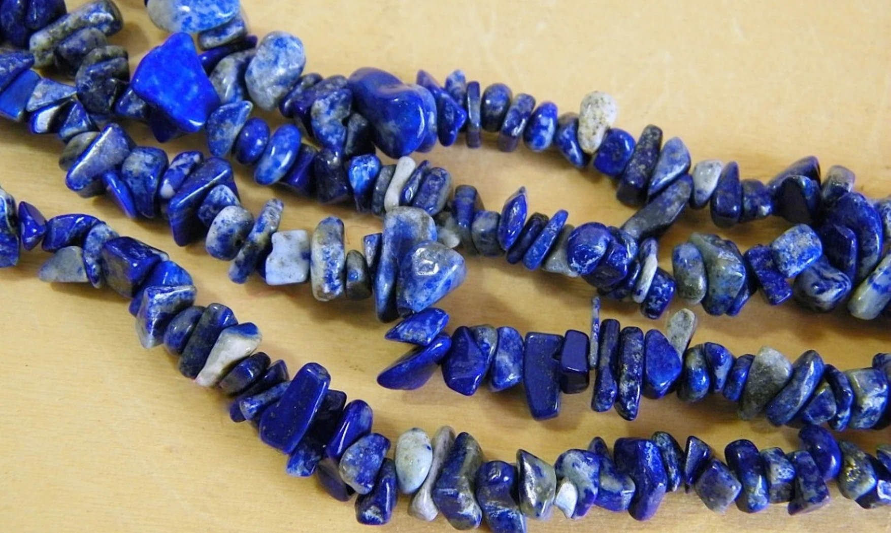 Lapis Lazuli Chips Necklace