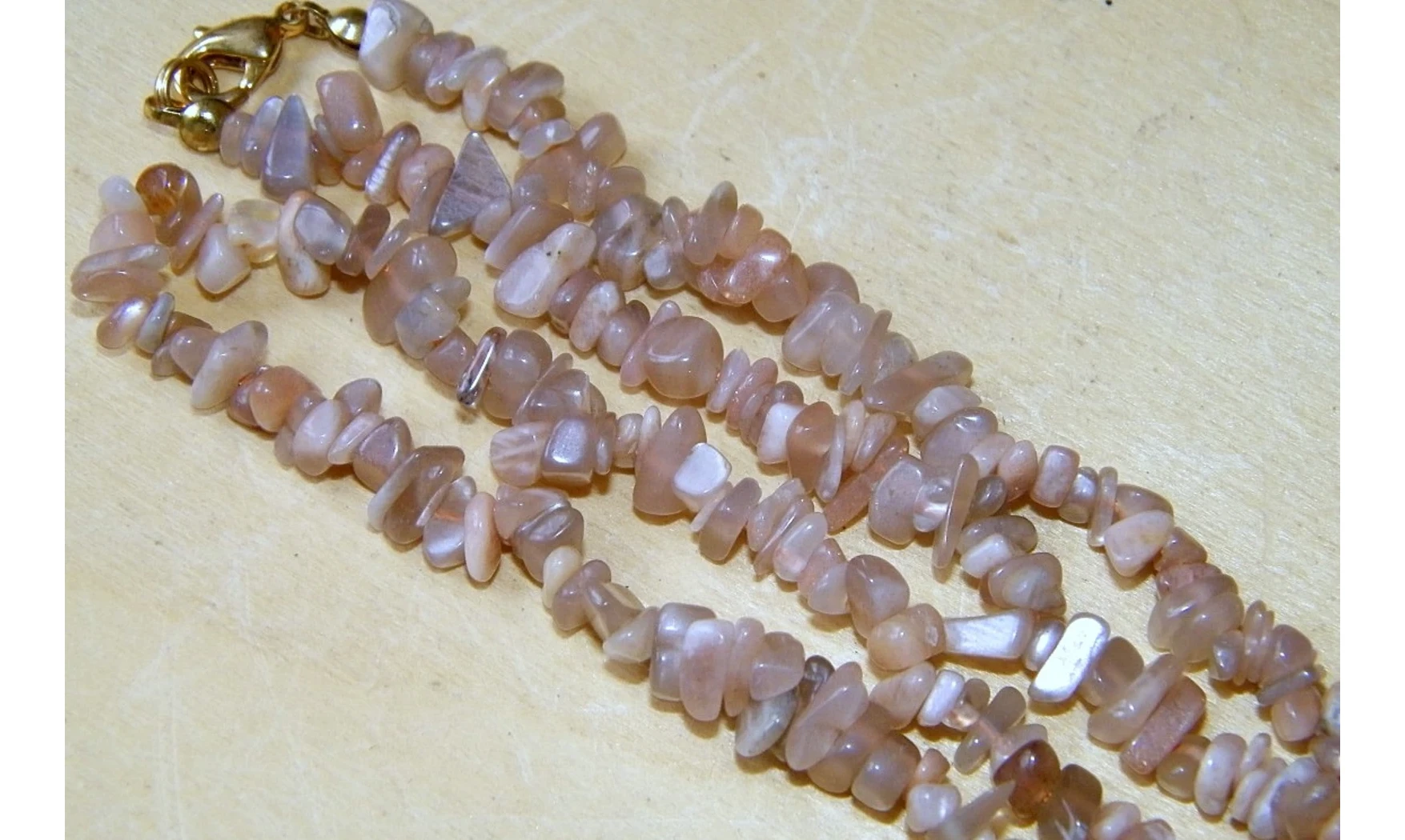 Pierre de Lune pierres Baroques collier