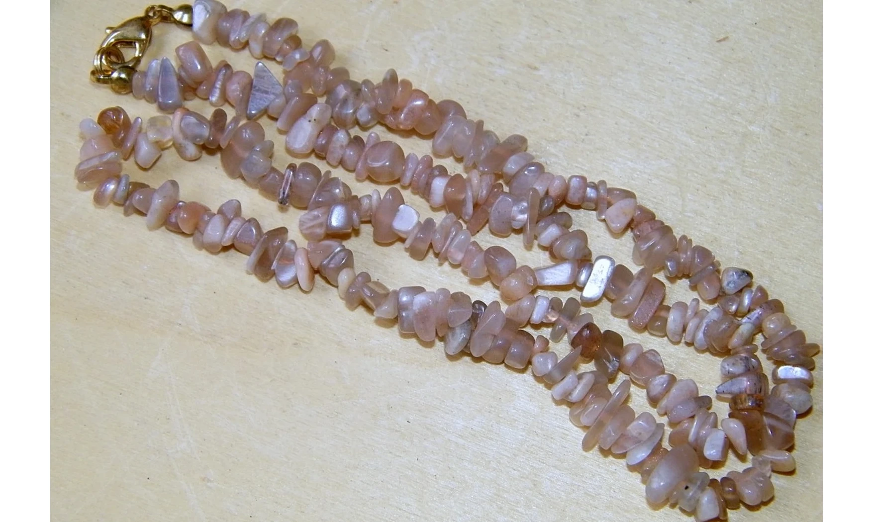 Pierre de Lune pierres Baroques collier